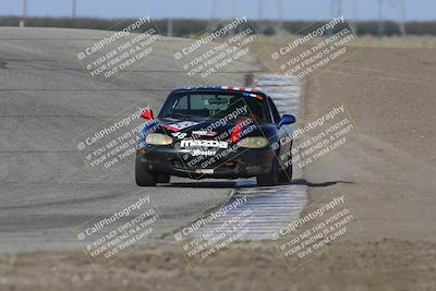 media/Oct-25-2025-CalClub SCCA (Sat) [[34c778dfbe]]/Group 5/Race/